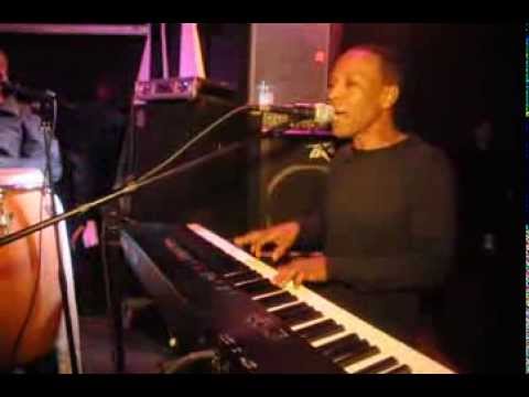 ado promotion. Era karinjo 6  un anochi di ERA so