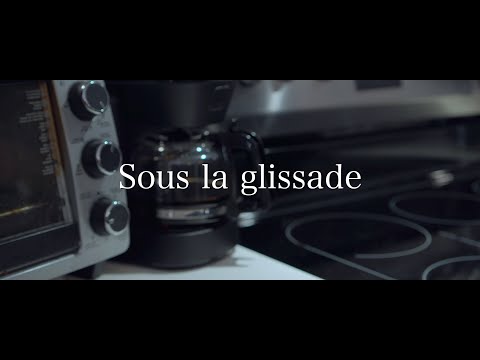 Sous la glissade - teaser
