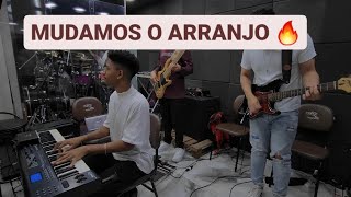 FOI POR CAUSA DELE - Perucue Adoração