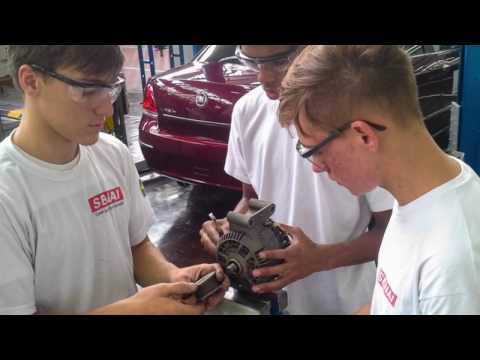 Curso de Eletricista Automotivo 2016 - SENAI - Tecnologias Automotivas