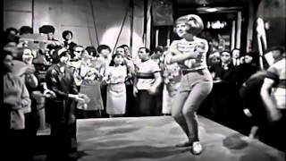 The Kleptones - Shout My Name