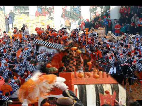 carnevale d'ivrea gli scacchi