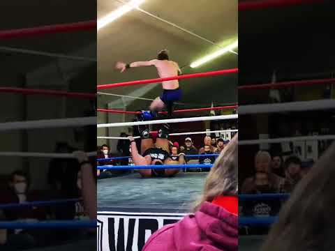 Alec Price with the running kick to Ace Romero! (Limitless Wrestling) #shorts #wrestling
