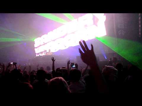 Sander van Doorn & Adrian Lux - Eagles@GlobalClubbing Future