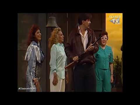 DR CANDIDO PEREZ (1991) - Alla en el rancho grande
