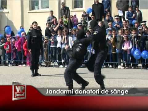 Jandarmi donatori de sânge