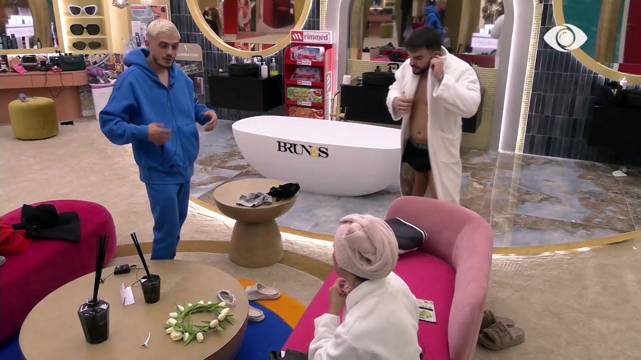 “Mos e përjeto”/ Ledjona këshillon Bardhin për pyetjet ofenduese që mori