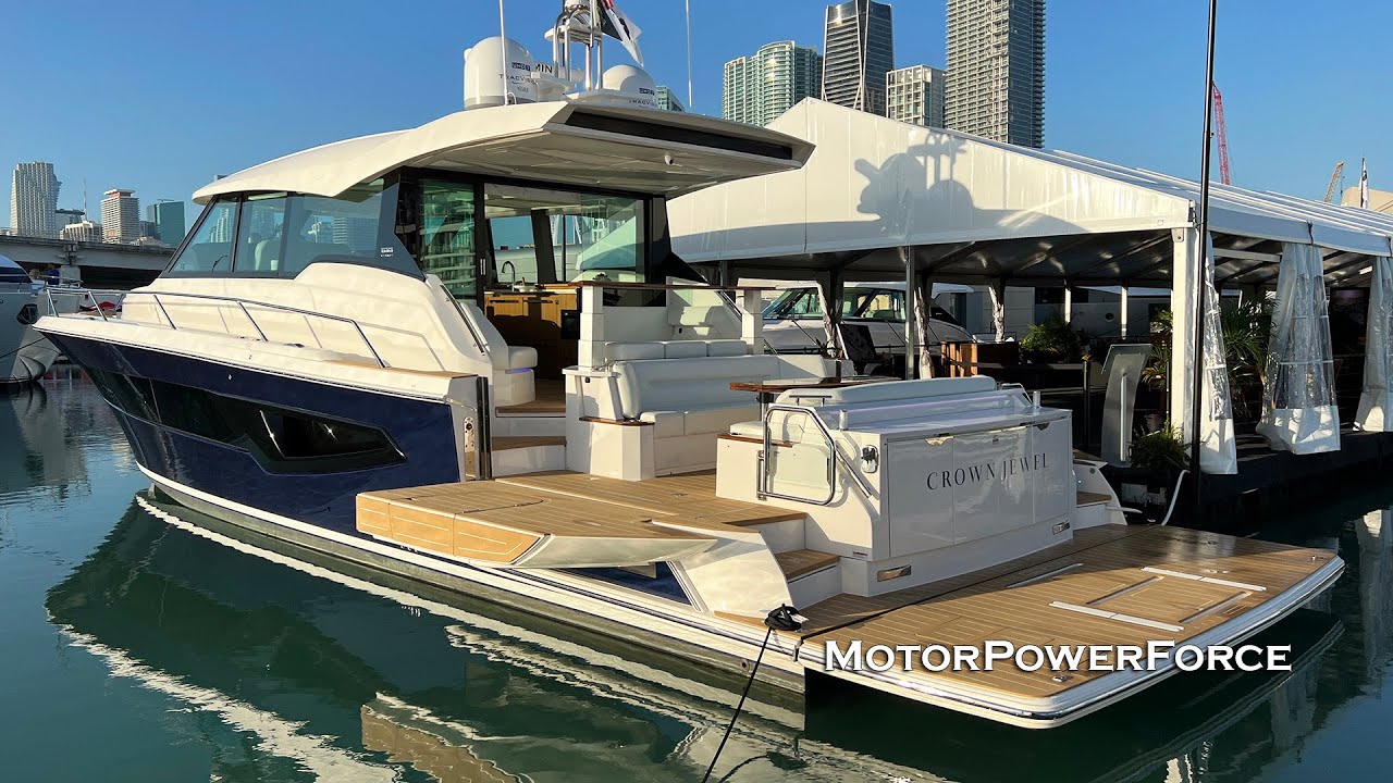 Tiara EX60 2023 Yacht Tour