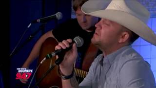Justin Moore Acoustic Performance for NYC&#39;s First Responders!