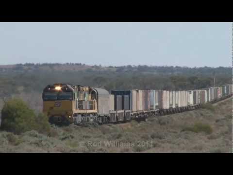 QRN 6000's at Hesso : GE locomotives : Australian trains and railroads