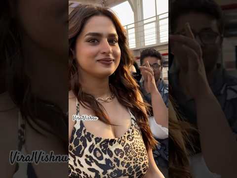 Ayesha  Look Dumbhot #ayeshakhan #paparazzi #entertainment #spotted #beauty