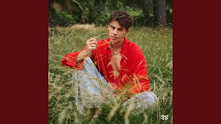 Download lagu Broken Heart mp3 Download lagu Broken Heart mp3