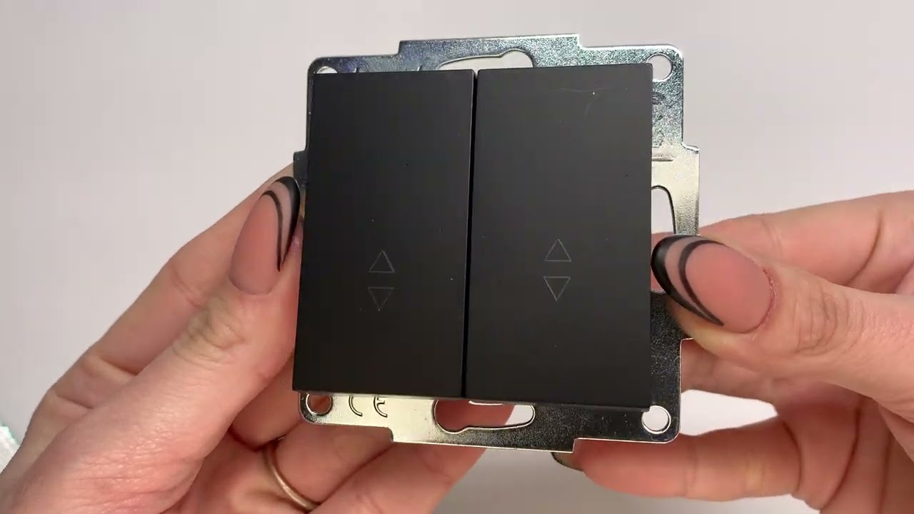 Выключатель двухклавишный проходной LEZARD Vesna черный 742-4288-106