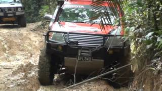 preview picture of video 'Toyota hilux Lubuk Kawah 2011.4x4 (MOREXtreme) Malaysia.'