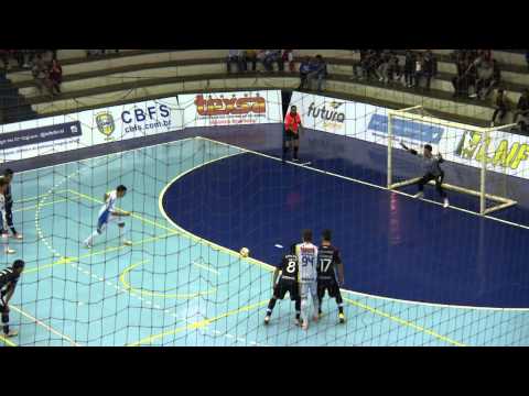 UP NOTÍCIAS: UMUARAMA FUTSAL DERROTA O TIME DE JOINVILLE E GARANTE 11 PONTOS NA COMPETIÇÃO