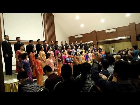 KOR  ULTAH GKKK PKU (JIWAKU INGIN BERNYANYI) (GBL 221)