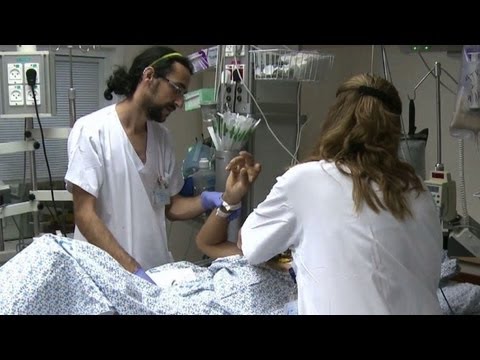 Arthrose des Schultergelenkes Code Röntgenstrahlen des Knies zu Hause