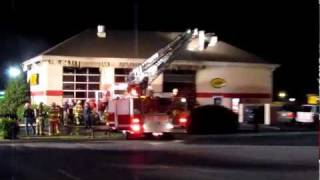 preview picture of video 'Botetourt County, LubeTech - Commercial Building Fire - Overhaul Operations - 4/30/11'
