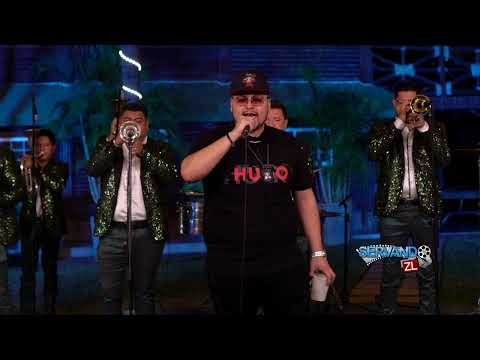 El J7 Ft. Banda Los Populares Del Llano - Lo Sufrido Nadie Quita (En Vivo 2023)