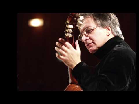 Alvaro Pierri plays Niccolo Paganini - Sonata in A, 3rd mvt. Andantino variato