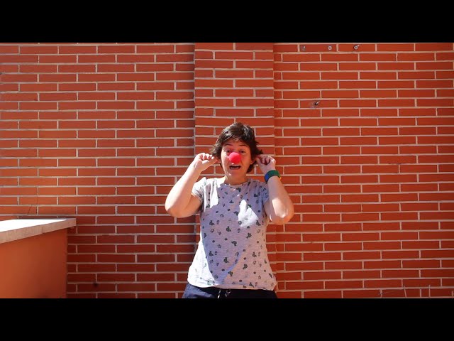 Vídeo relacionado con La máquina de los abrazos ed. cartoné (Libros cartón)