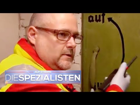 Handgranate kurz vor Explosion! Familie in Bunker eingeschlossen | Die Spezialisten | SAT.1