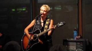 Eliza Gilkyson Performs newly released &quot;Blue Moon Night&quot; at Conroe House Concerts