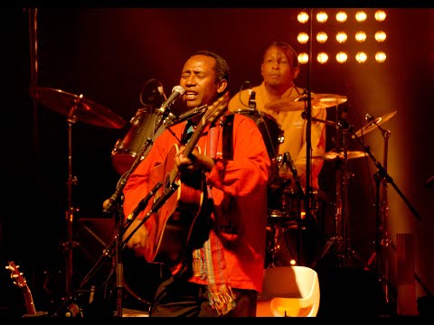 TSY MIRAHARAHA Mahaleo Live @ Olympia