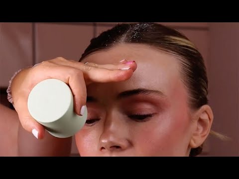 Hiustutorial, joka näyttää, kuinka tehdään letitetty nutturakampaus.