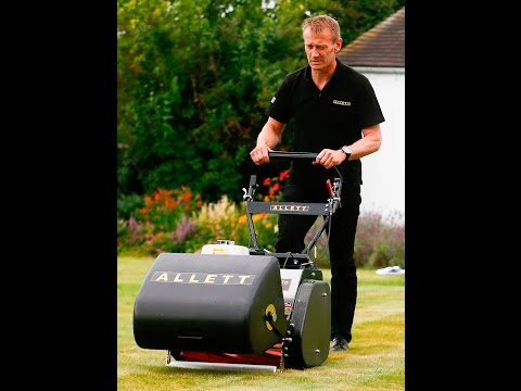 Creating a Beautifully Striped Lawn with an Allett Buffalo 20 Cylinder Mower