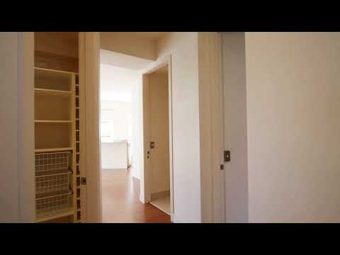 Discover This Spacious Apartment
