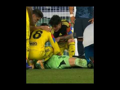 Drama en la portería: Luis Malagón abandona el campo tras una lesión fortuita