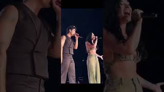 Demi Lovato and Jonas Brothers perform “Wouldn’t change a thing” 2025