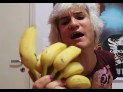 Birthday da Katia, Lixo do Ano,  PLÁGIO da gaga.