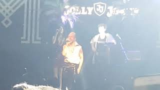 Mabel Matiz    Gözlerine  (canlı)