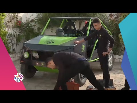 سيارة تستطيع السير في الطرقات الوعرة