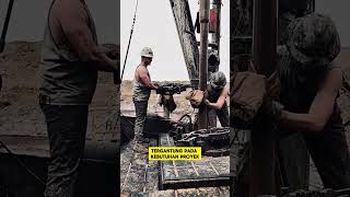 Download lagu Oil Rig Workers are not an easy job #shorts mp3