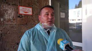 Доброволецът Илия: Медицинските сестрите припадат от умора, трябва им помощ
