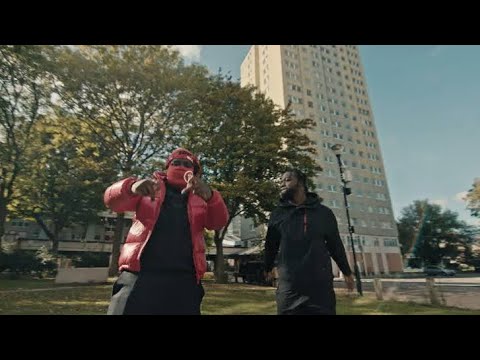 Deezie x Beezy - Crocodile Teeth (Chale yenkoh) Lyrics video