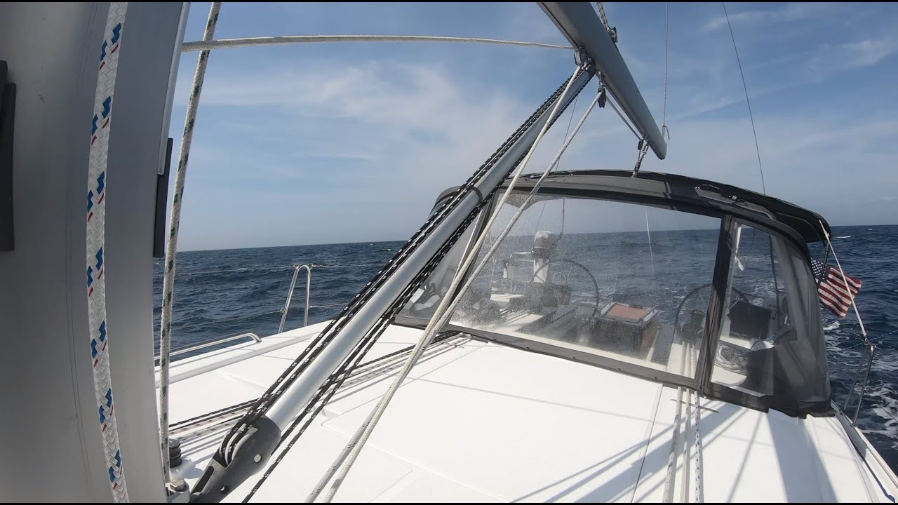 Sailing Melody. Beneteau 41.1 Complete gennaker experience - sweet sail from Wilmington to Beaufort