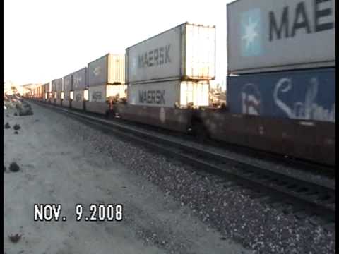 Railfanning Oro Grande: Santa Fe Warbonnet Dash-840bw(11-9-08)