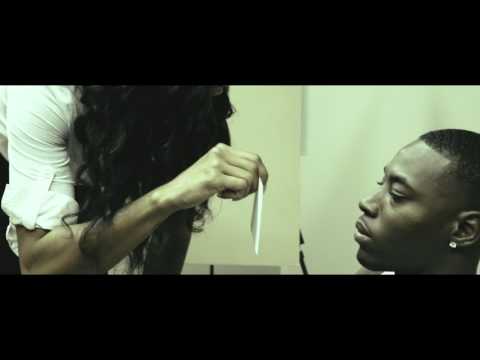 OFFICIAL VIDEO  MIC MOE  " Plead Tha 5th"