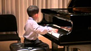 Dylan 5 yrs old @ Colburn Chopin Waltz in A minor & Beethoven Sonatina in F Major 05 dec 2010