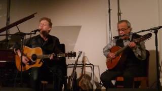 Glen Hansard &amp; Javier Mas - Who By Fire, Praha, 17.04.2017