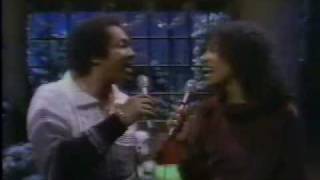 Marilyn McCoo Billy Davis Jr sing Silver Bells