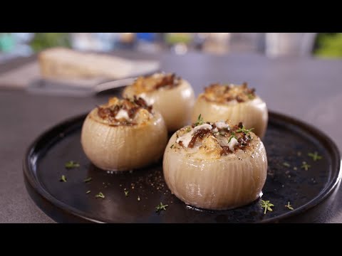 Cipolle al forno ripiene di carne e Gorgonzola Dop