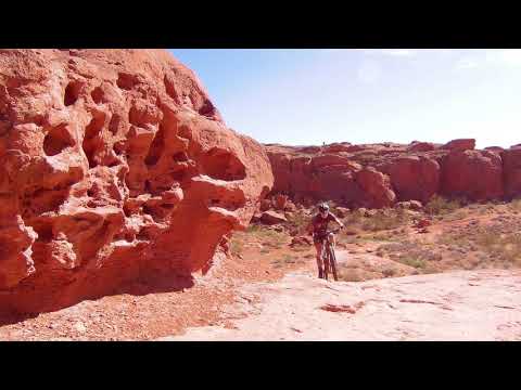        A climb up the Turtle Wall to Paradise Rim!