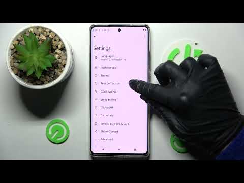 MOTOROLA EDGE 30 ULTRA - How To Turn On & Off Auto Correction