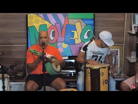 Molejo Canta Só Preto Sem Preconceito | Samba Raiz