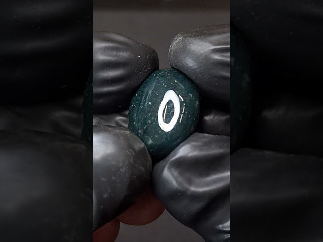 حجر عقيق طحلبي طبيعي